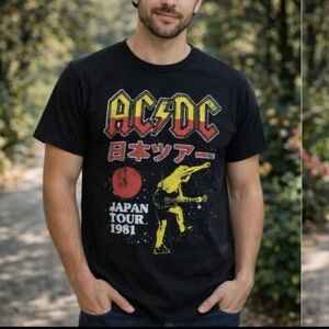 AC/DC Japan Tour 1981 Graphic Band T-Shirt Black Rock Tee Size S